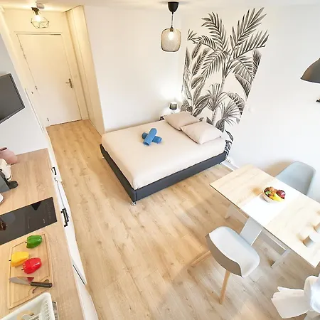 - L'aennexe Appartamento *